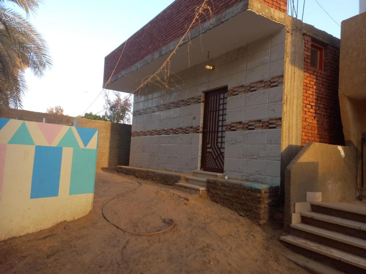 Eka Dolli Elephanten Aswan Luaran gambar
